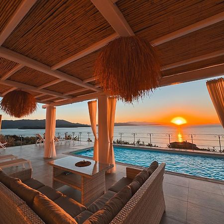 Luxury Apartments La Villa (Adults Only) Khórto Dış mekan fotoğraf