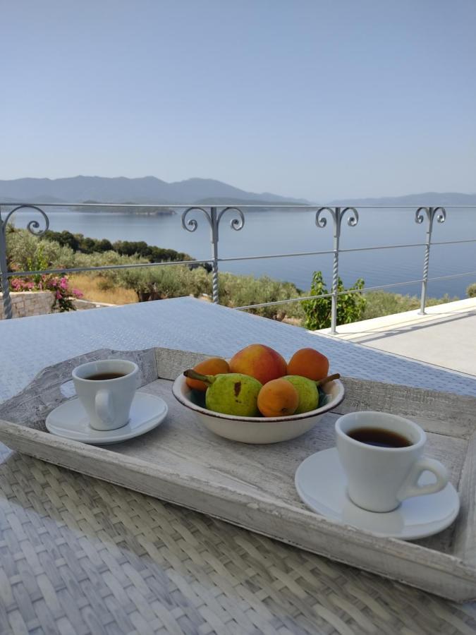 Luxury Apartments La Villa (Adults Only) Khórto Dış mekan fotoğraf