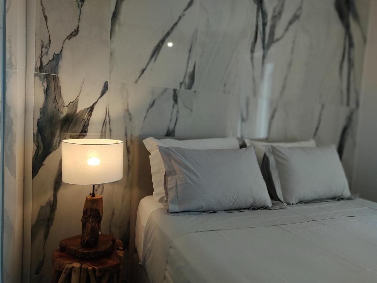 Luxury Apartments La Villa (Adults Only) Khórto Dış mekan fotoğraf