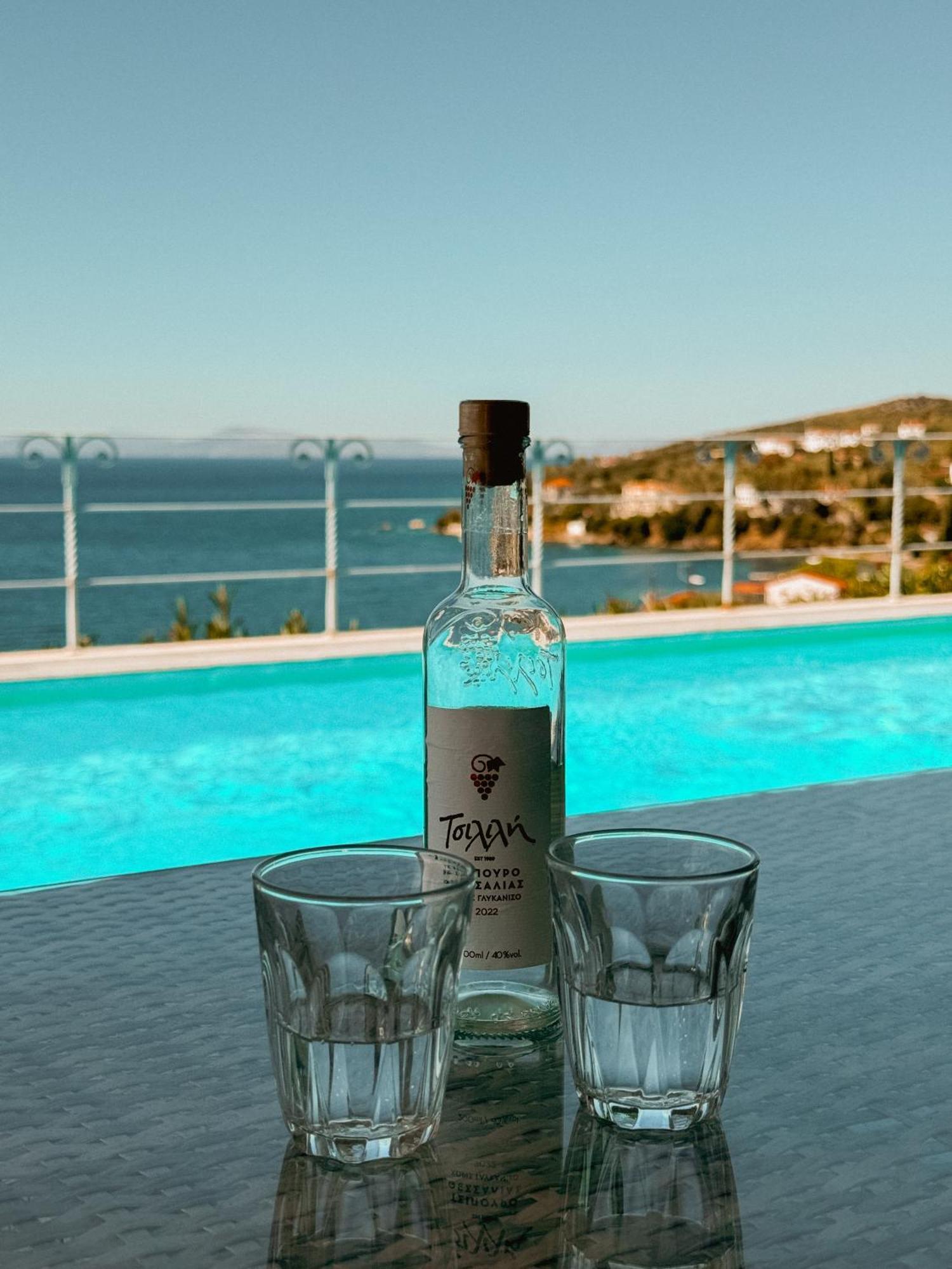 Luxury Apartments La Villa (Adults Only) Khórto Dış mekan fotoğraf